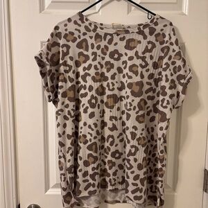 Leopard print top